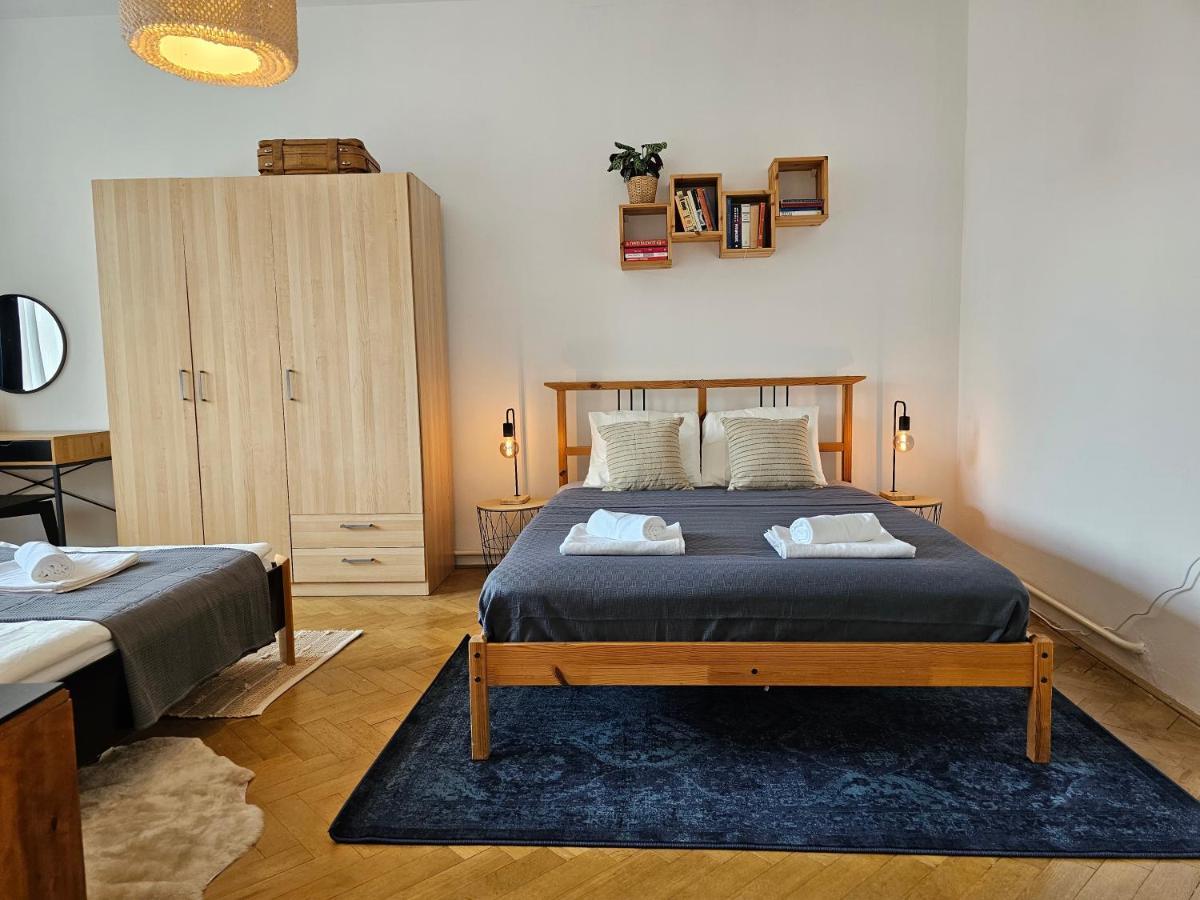 Stone Square Apartment Bratislava Dış mekan fotoğraf