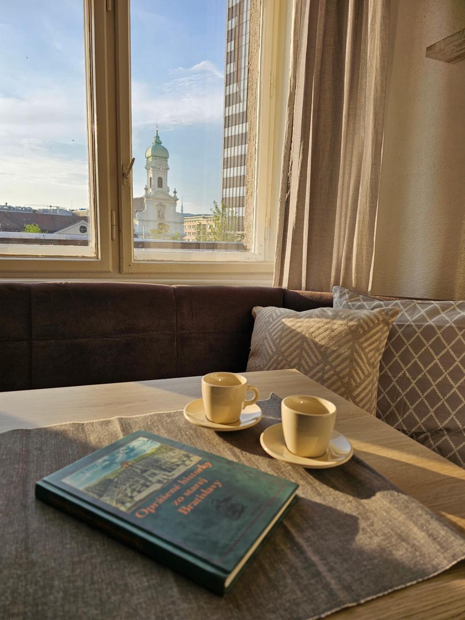 Stone Square Apartment Bratislava Dış mekan fotoğraf